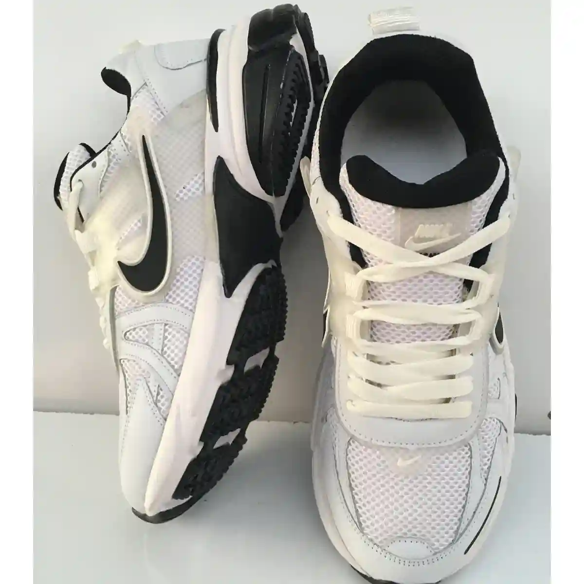 کتونی نایک  NIKE v2k سفید مشکی کد 197